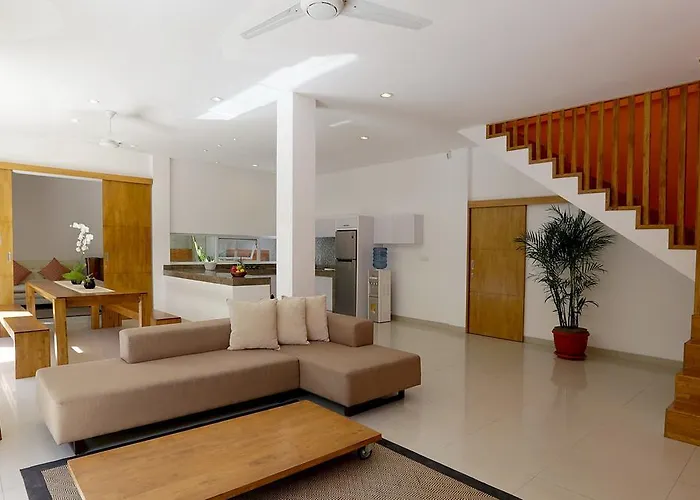Villa Del Mar Beach Villas