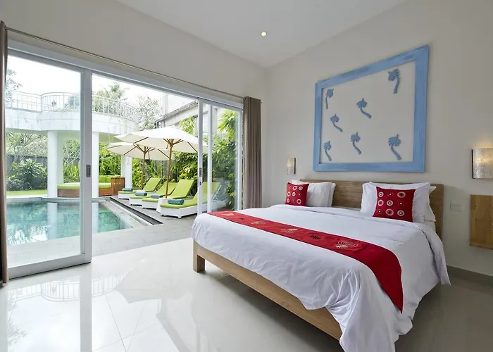 Del Mar Beach Villas *