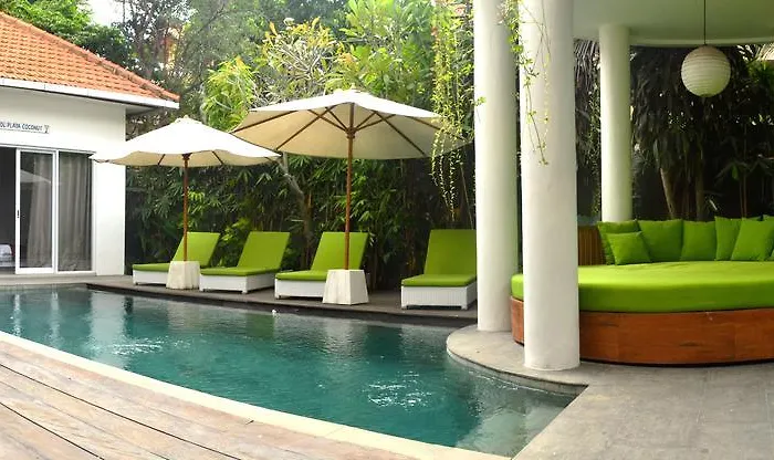 Villa Del Mar Beach Villas *